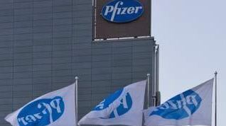 Pfizer offre 106 miliardi Ma AstraZeneca dice no