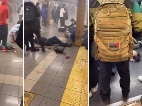 Spari e sangue nella metro di New York: caccia all'uomo con la maschera antigas