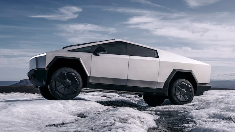 Tesla Cybertruck, guarda tutte le foto 5