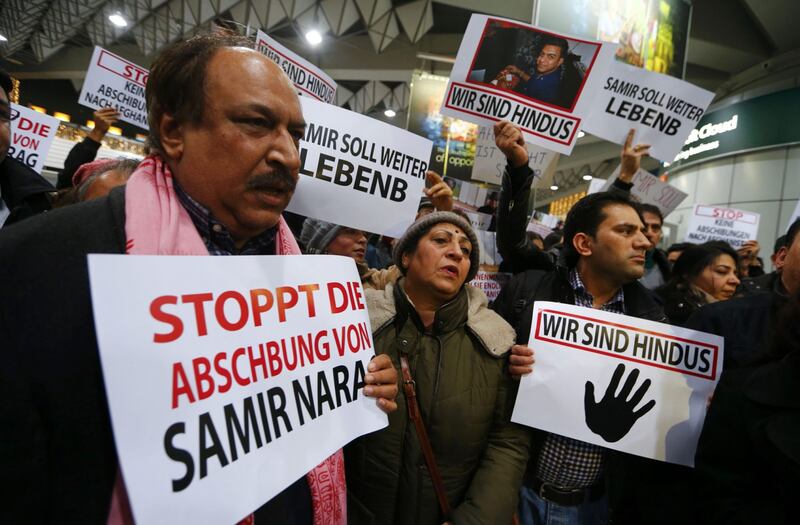 La Germania rimpatria in Afghanistan i primi migranti 9
