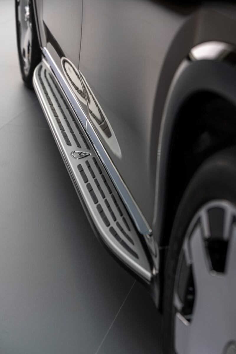 Mercedes-Maybach EQS SUV: guarda la gallery 22