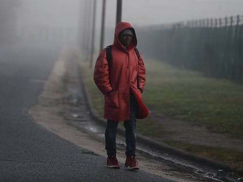 Castelnuovo, migranti in fuga verso le stazioni della Capitale