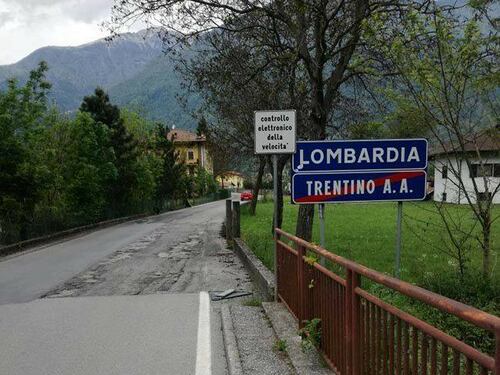 Questa foto virale spiega la differenza tra Trentino e Lombardia