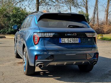 Lynk & Co 01, la nostra prova: guarda le foto 7