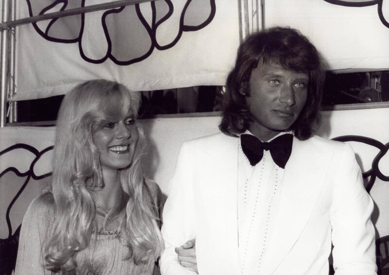 La Francia piange Johnny Hallyday 3