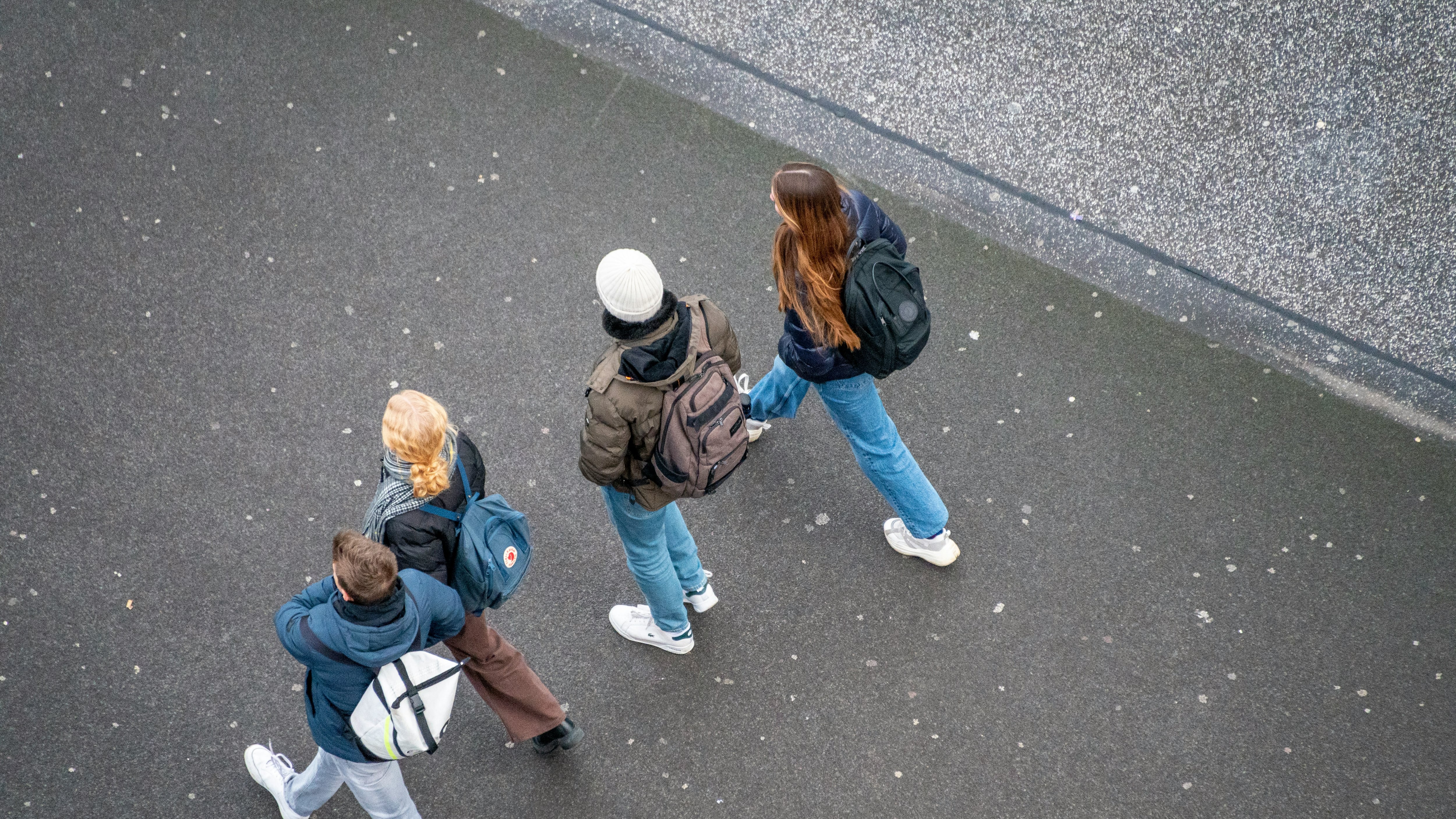 Che tristezza i giovani contro la libertà
