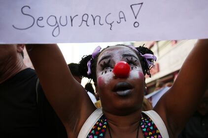 Rio, in attesa della torcia olimpica tra feste e proteste 2