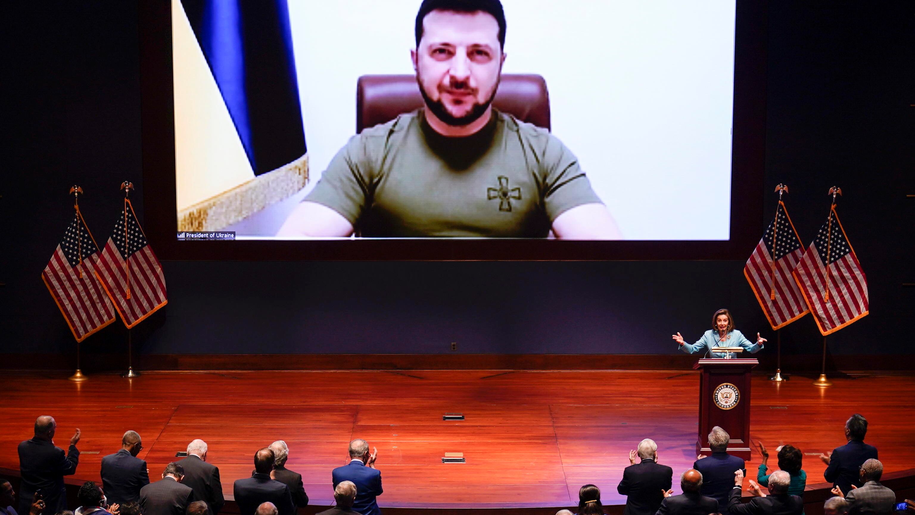 Il consigliere di Zelensky rivela: "Quando può finire la guerra..."