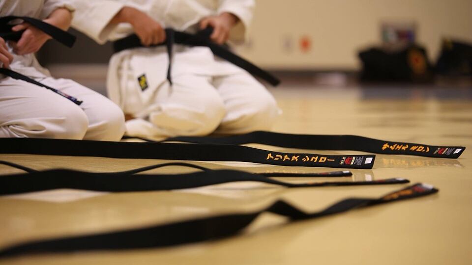 Abusi su minori, 9 anni e mezzo a maestro di karate bresciano