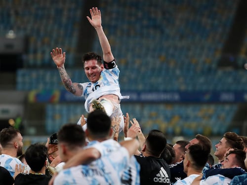 La prima volta di Messi con la sua Argentina. Ma il Brasile non piange