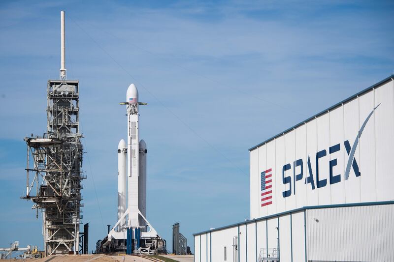 Parte il bus spaziale di Space X 13