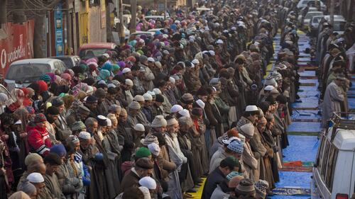 Kashmir, musulmani ricordano la morte del sufi Khwaja Naqashbandi 3