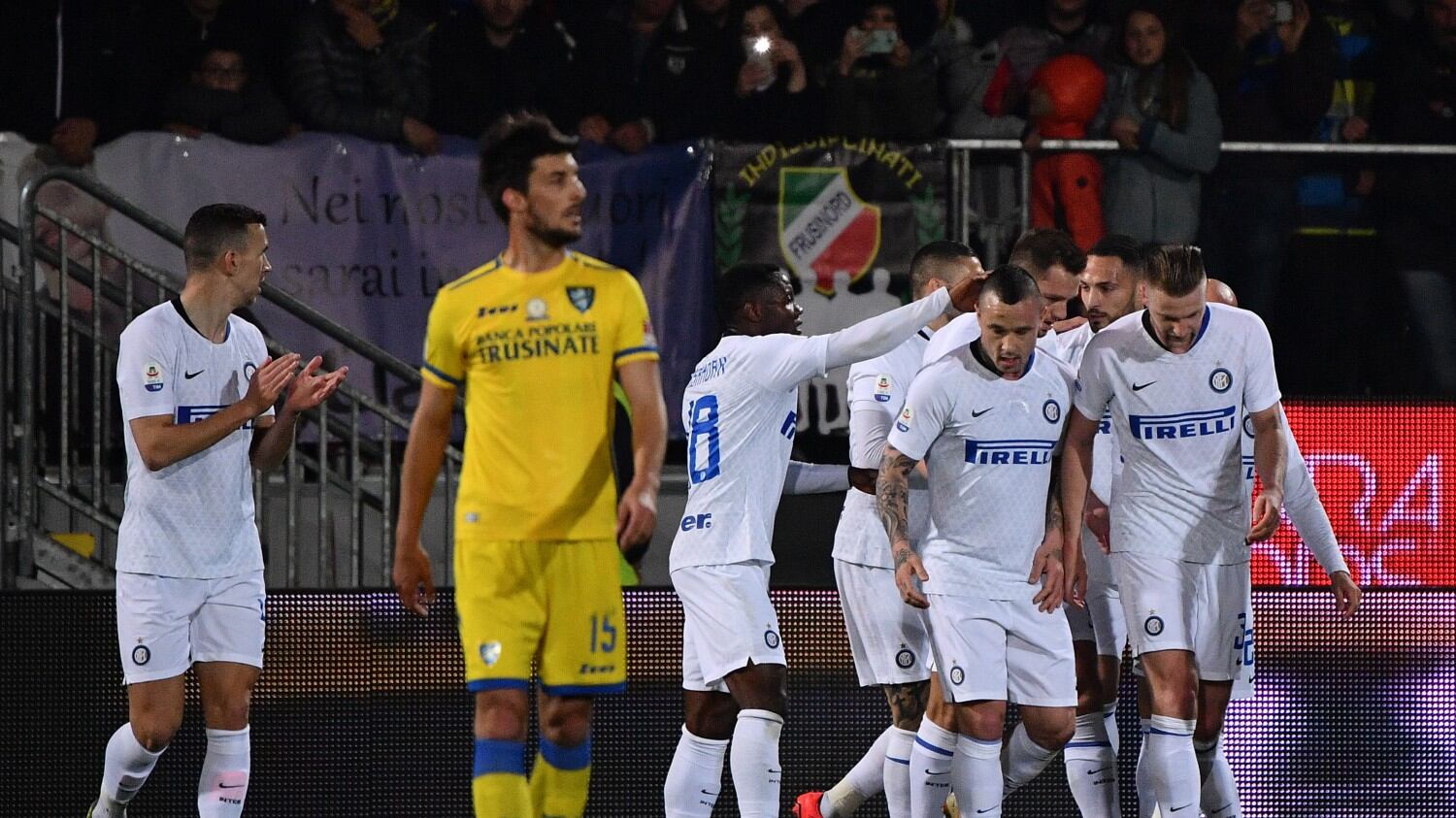 L'Inter cala il tris a Frosinone: 3-1 e terzo posto consolidato
