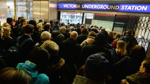 Londra, caos per lo sciopero della metropolitana 14