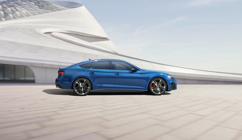 Audi S4 e S5 Black Edition: guarda le foto 2