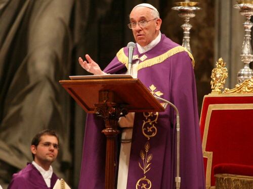 Aids, il Papa: "Nessuno sia escluso da cure"