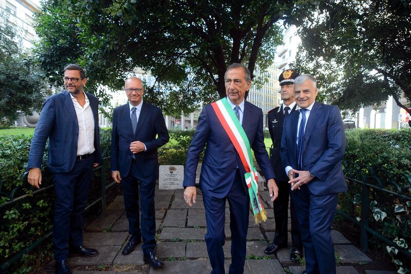 42 anni fa l'omicidio Dalla Chiesa. Mattarella: "Esemplare servitore dello Stato" 7