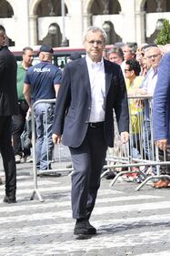 Vanzina, tutto il cinema italiano presente ai funerali 8