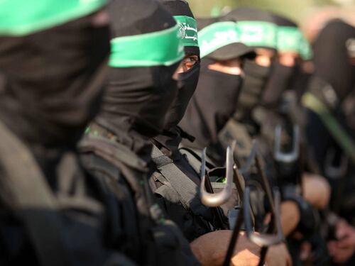 Dopo la morte del killer, Hamas minaccia Israele: "Non è finita qui"