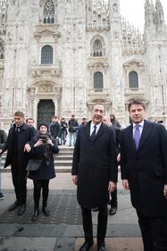 Premier Giuseppe Conte a Milano. Passeggiata col sindaco Beppe Sala 2