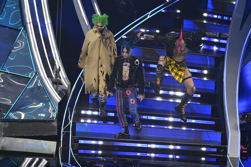 Sanremo 2024: ecco il look della terza serata del Festival di La Sad  2