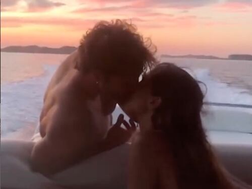 Stefano De Martino e Belen Rodriguez bruciano di passione