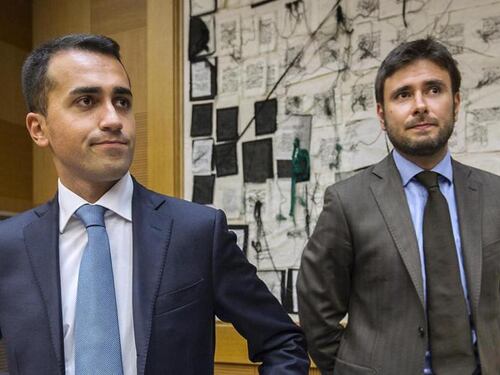 Di Battista presenta il suo libro: la predica ai 5 stelle