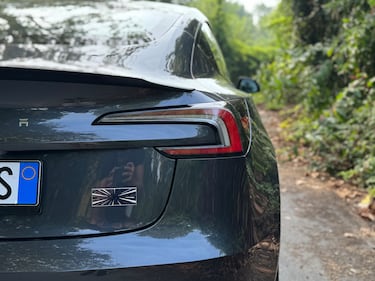 Tesla Model 3 Performance 2024: guarda la gallery della super berlina elettrica 8