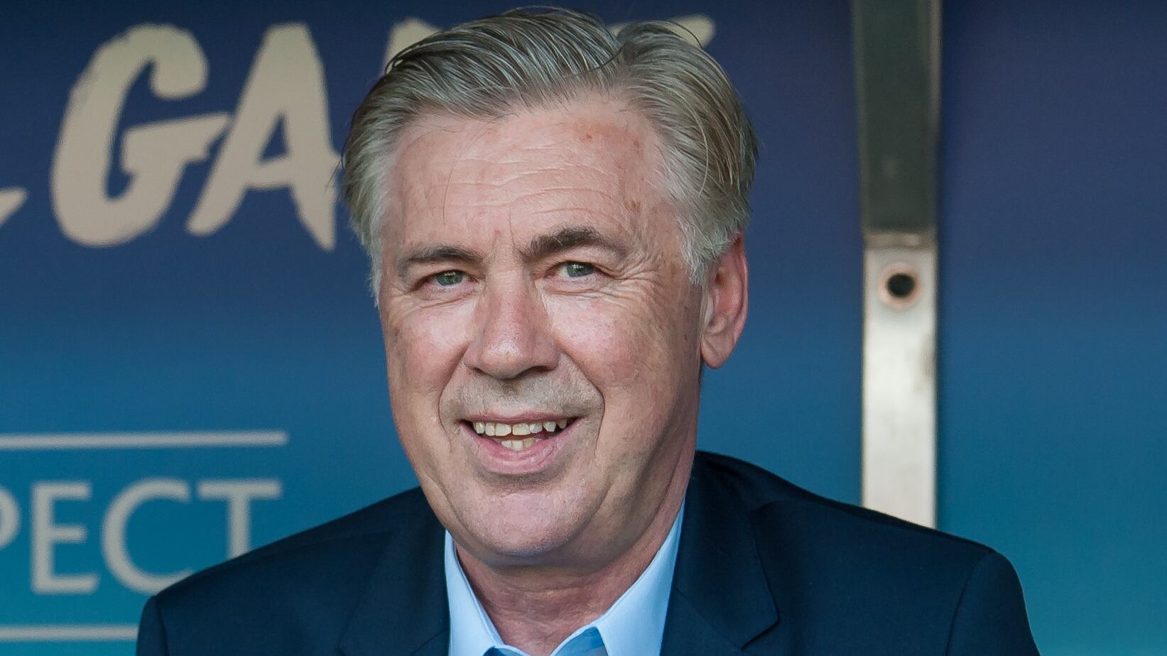Ecco perché l'Europa ha promosso il Napoli e bocciato i nerazzurri