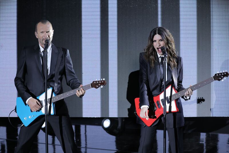 Laura Pausini e Biagio Antonacci insieme a Bari 6
