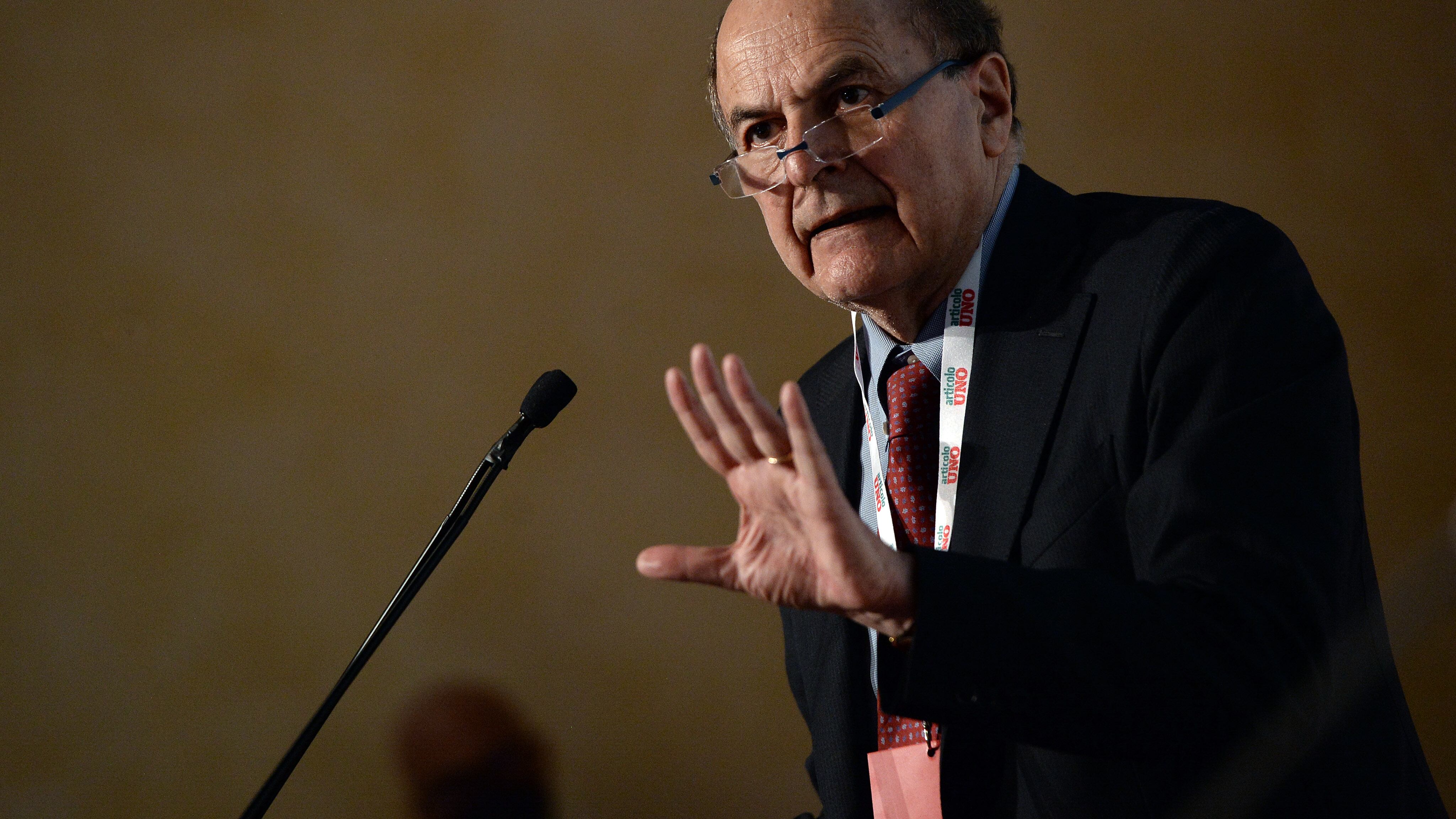 "Fascist chic". L'attacco di Bersani al centrodestra