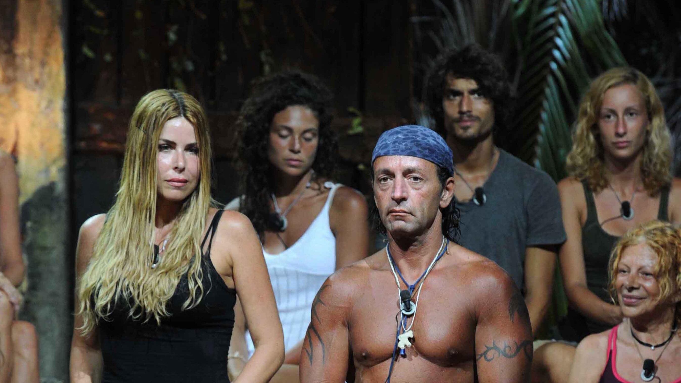 Dall’Isola dei Famosi ai cassonetti: come campa Davide Di Porto