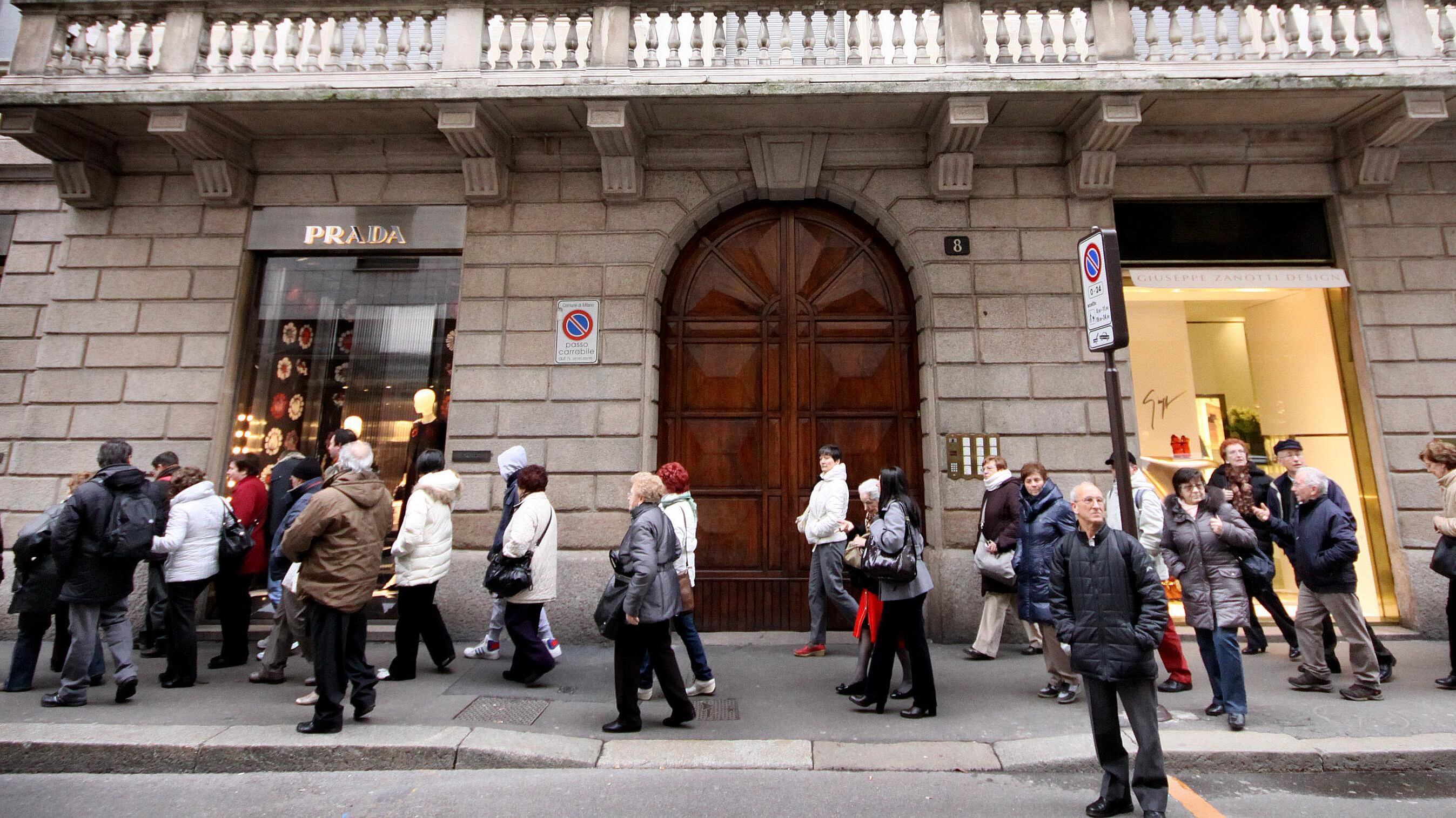Una città «turistica» con i negozi chiusi