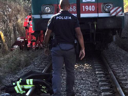 Salento, scontro su linea a binario unico
