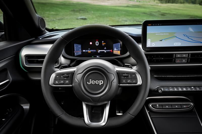 Jeep Avenger 4xe, guarda la gallery 6