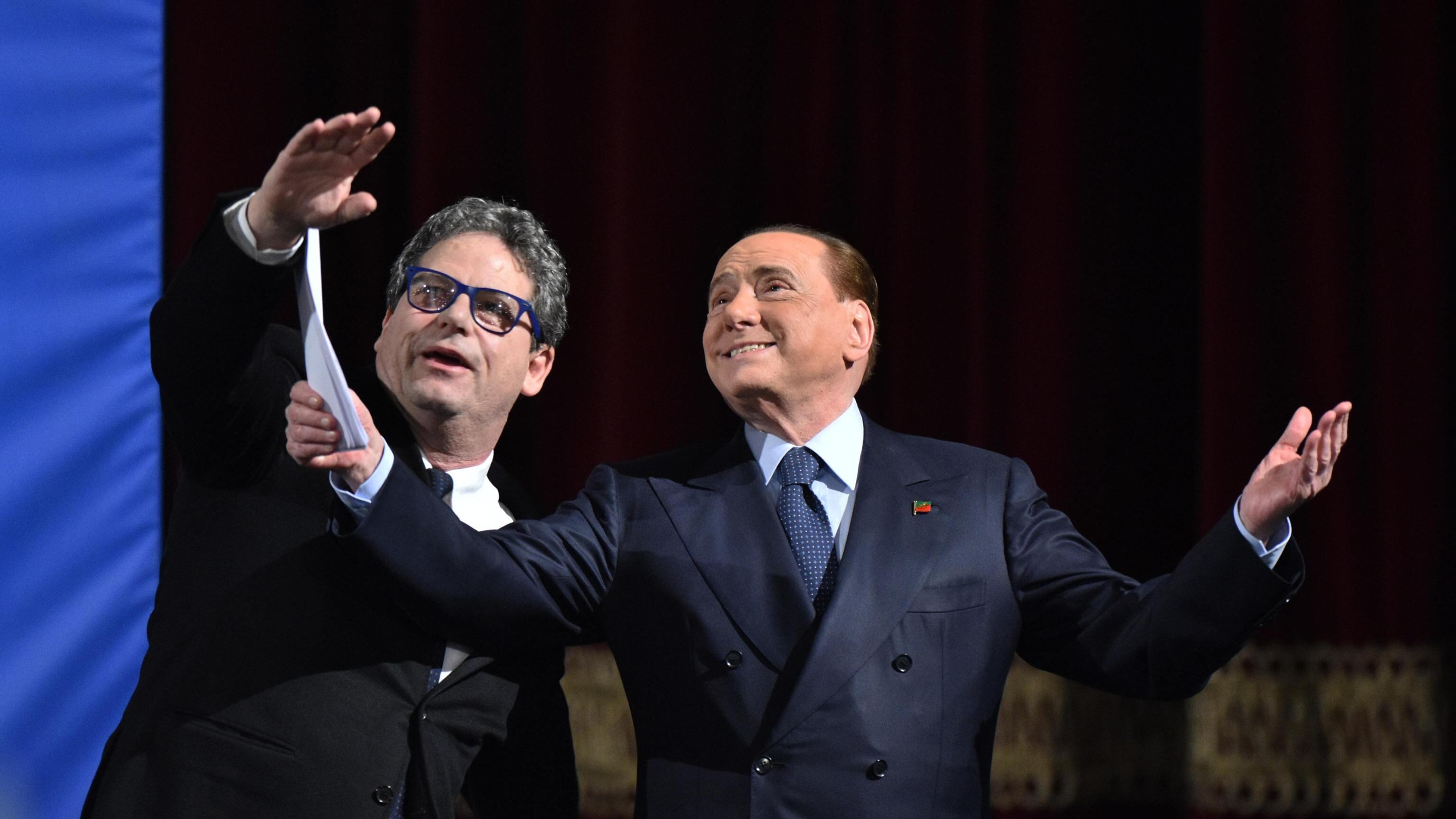 Berlusconi: "Il no a Bertolaso a Roma? Errore grossolano della Lega"
