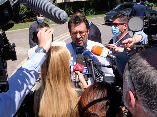 Migranti, il "sistema Bergamo" temeva Salvini: "Ci taglia tutto"