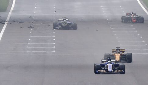 F1, l'incidente di Antonio Giovinazzi 6