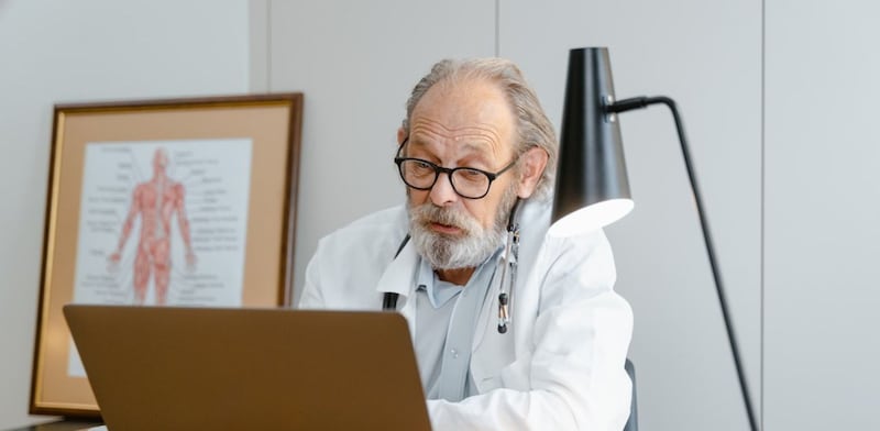 Medico e visita