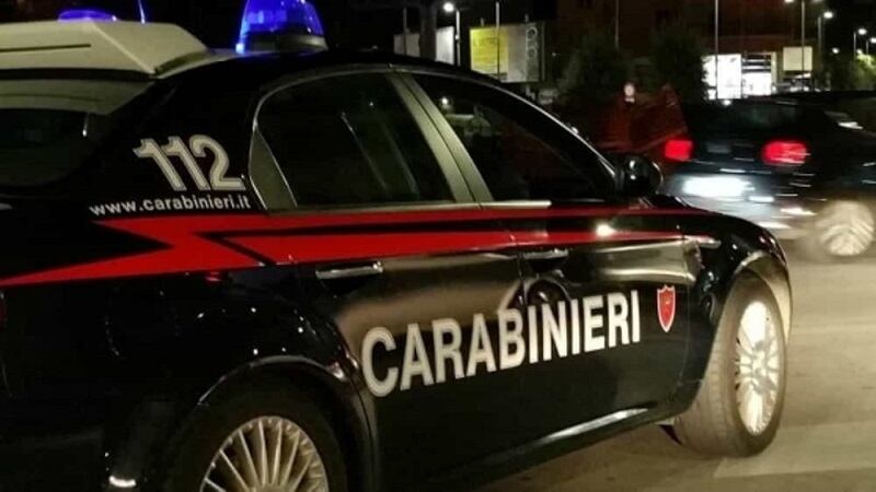 "Non c'è posto sul bus". E i nigeriani ubriachi aggrediscono l'autista
