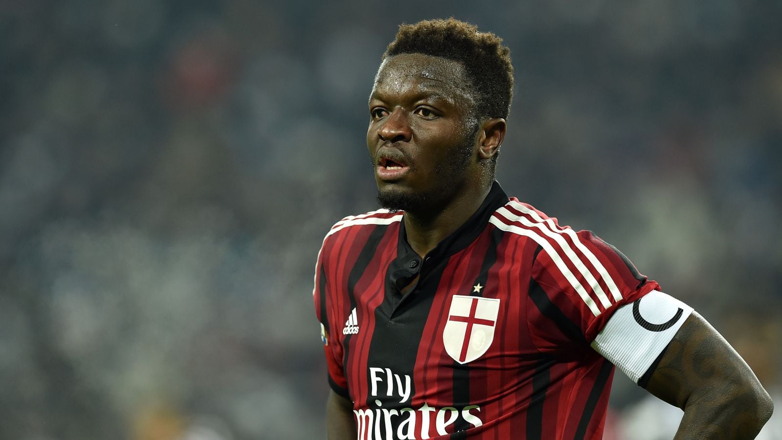 Muntari resta senza soldi: auto confiscata