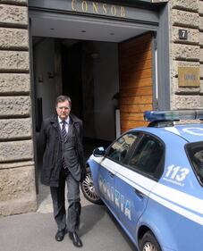 Evacuata la sede Consob di Milano 5
