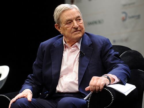 Usa, Soros firma una petizione per maggiori tasse sui ricchi