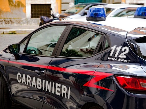 Ladri in azione con i saldi, dieci arresti per furti nei negozi in poche ore