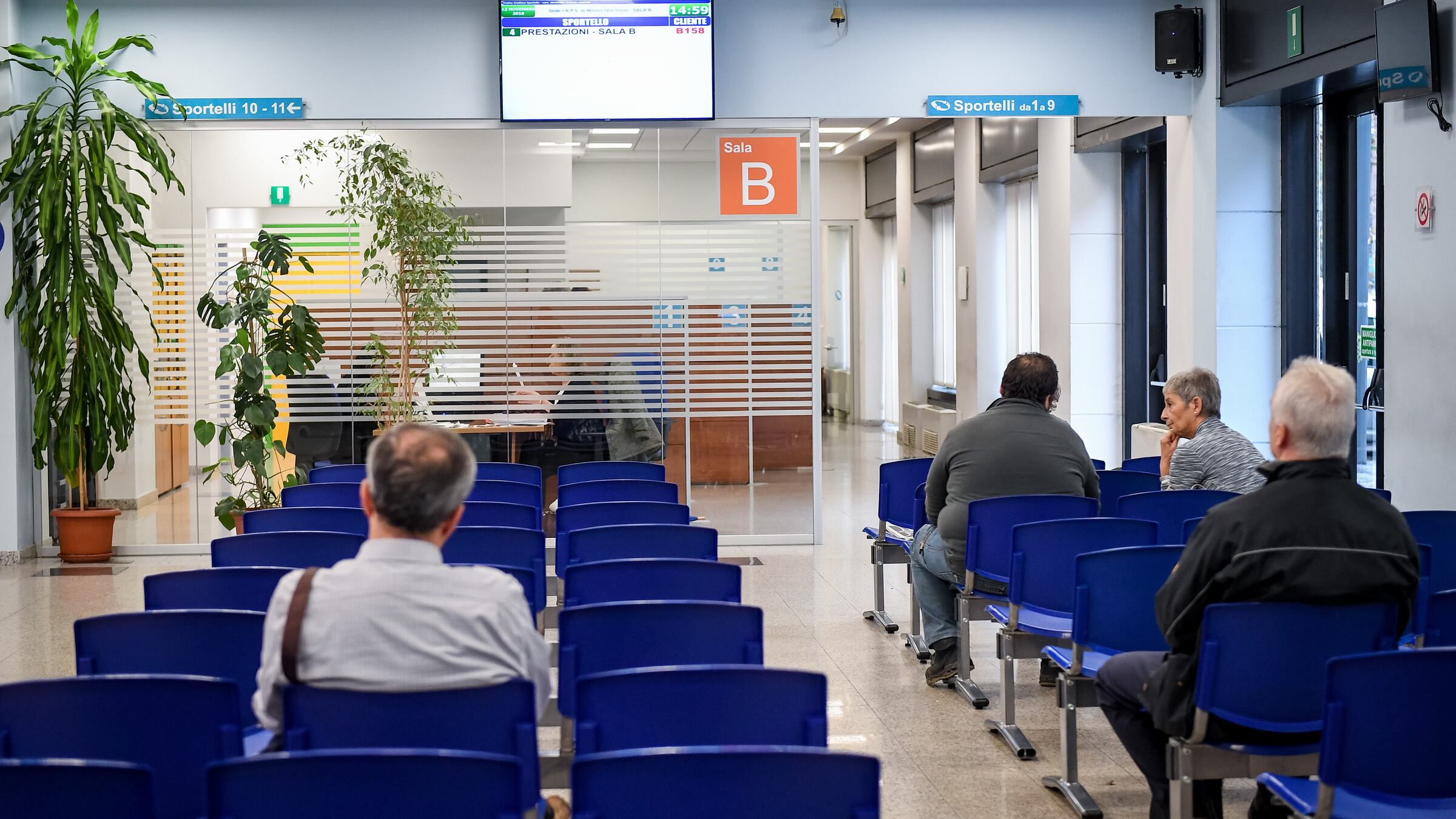 Il piano "lacrime e sangue" che può travolgere le pensioni