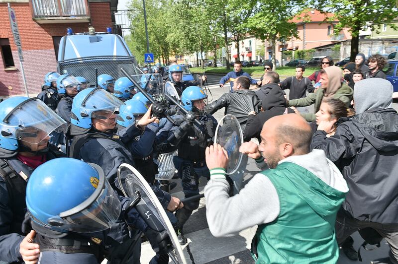 NoExpo, sgomberi al Giambellino 11