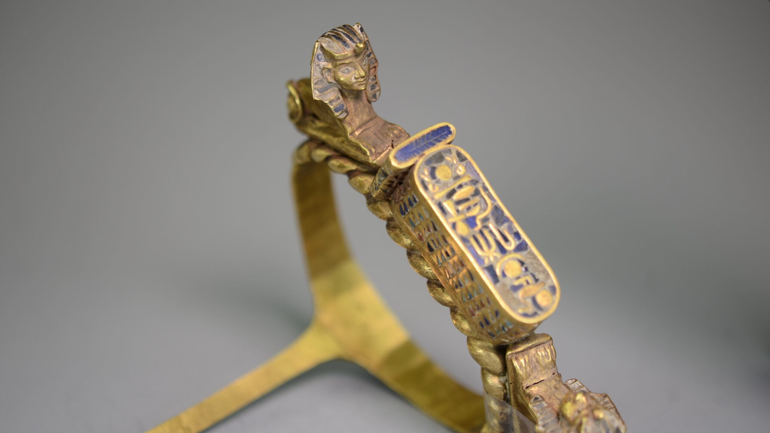 Ahhotep, regina contro gli Hyksos