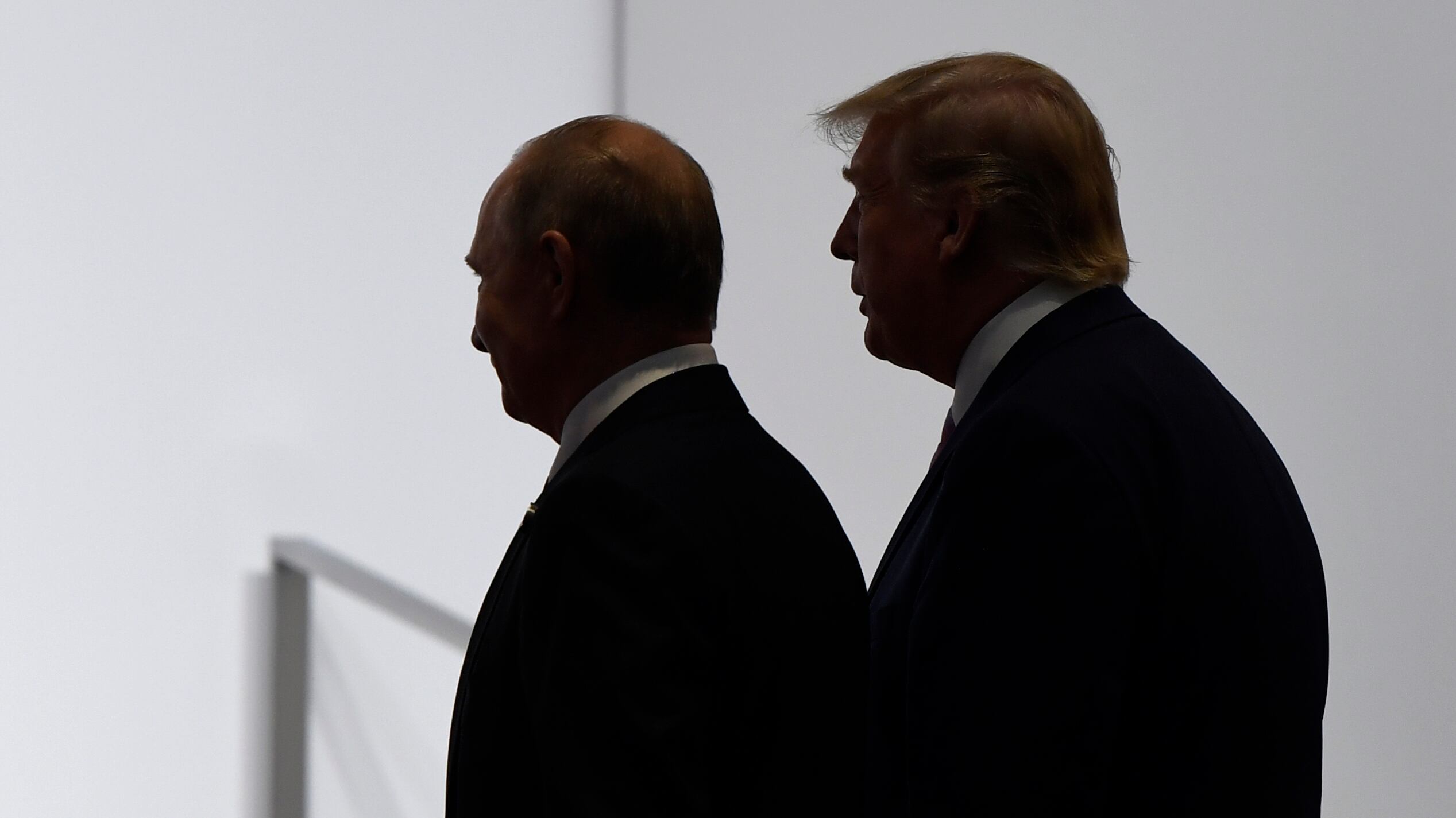 Il piano di pace di Trump: "Negoziato o basta armi" e confini attuali congelati
