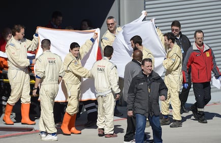 Montmelò, botto Alonso: incidente con la sua McLaren 3