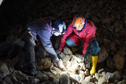 Foibe, gli orrori della storia nelle grotte slovene 3